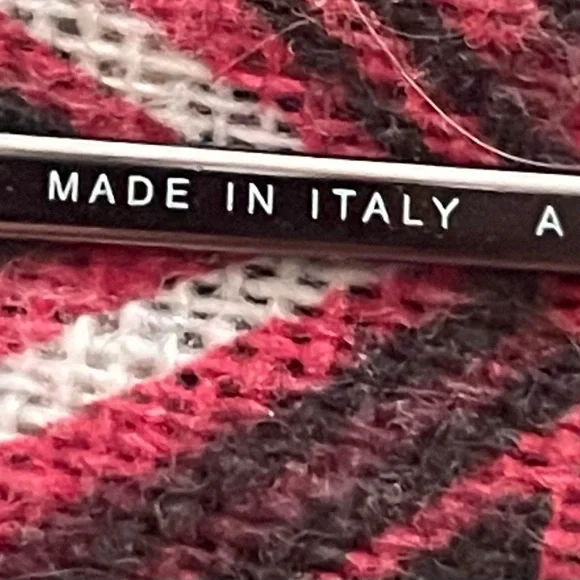 Ray-Ban Erika Sunglasses- Brand New With Case - Turtle Frames - Picture 4 of 10